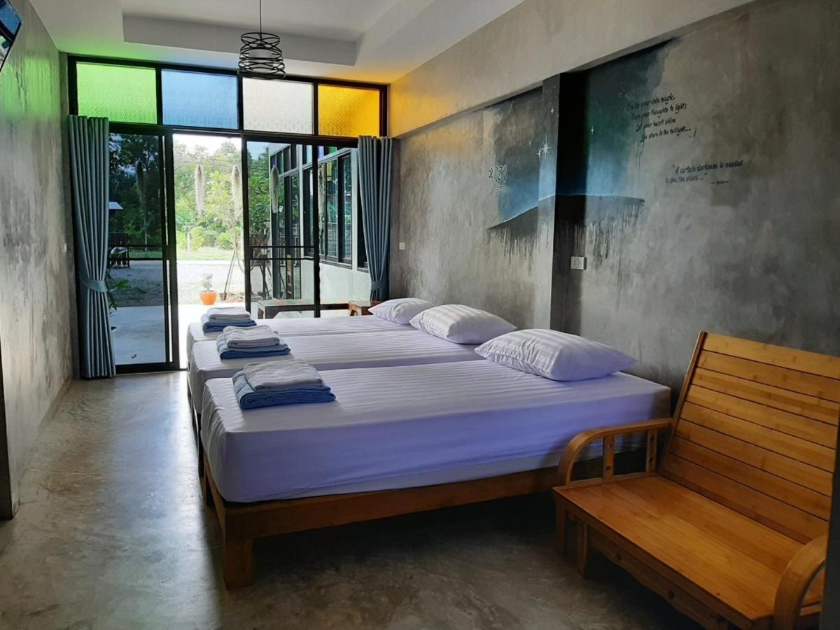 Baan Rabiangdao Uthaithani 乌泰他尼府 外观 照片